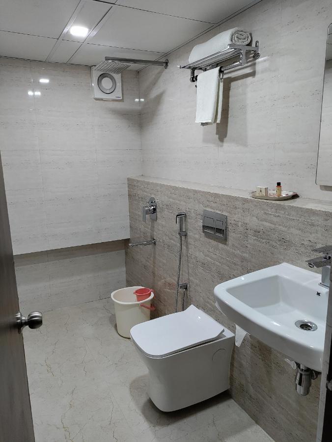 Hotel Aloka Residency Καλκούτα Εξωτερικό φωτογραφία