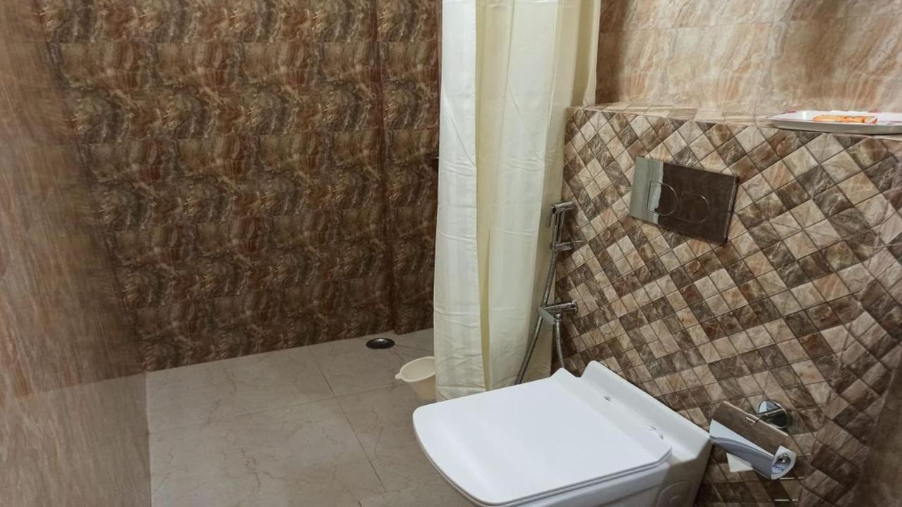 Hotel Aloka Residency Καλκούτα Εξωτερικό φωτογραφία