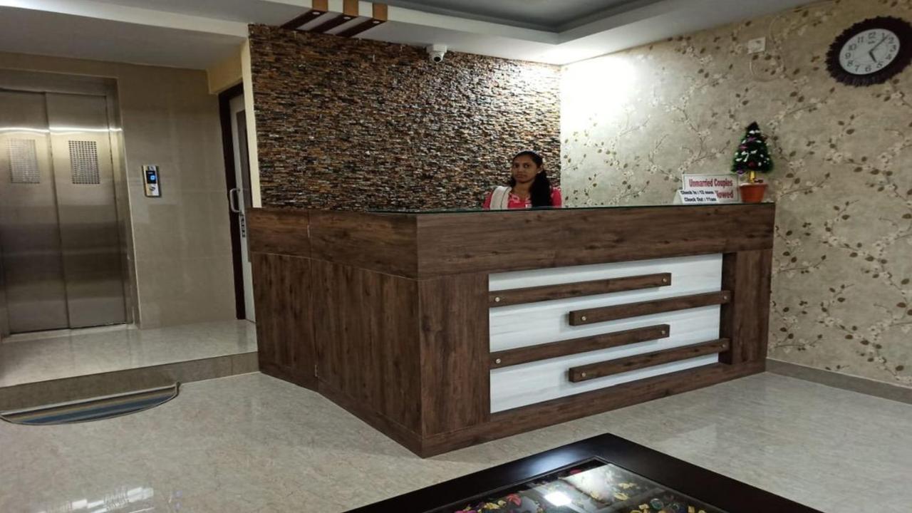 Hotel Aloka Residency Καλκούτα Εξωτερικό φωτογραφία